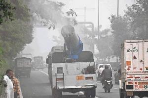 दिल्ली के प्रदूषण से हल्द्वानी ट्रांसपोर्ट कारोबार 'बीमार'