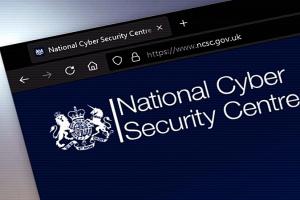 ब्रिटेन के cyber security center ने ‘डीपफेक’, एआई के इस्तेमाल को अगले चुनाव के लिए बताया खतरा 