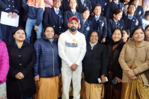  भारतीय क्रिकेट टीम के तेज गेंदबाज मोहम्मद शमी पहुंचे नैनीताल