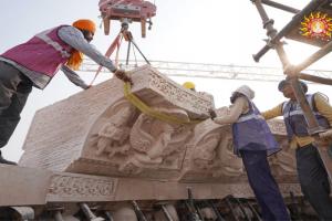 अयोध्या: ट्रस्ट ने जारी कीं प्रथम तल की तस्वीरें, पत्थरों में उकेरी गईं मूर्तियां बढ़ा रहीं राम मंदिर की भव्यता   