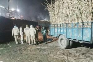सीतापुर: क्रेशर पर गन्ना लेकर गए किसान की ट्रैक्टर-ट्रॉली के नीचे दबकर मौत, परिजनों में कोहराम