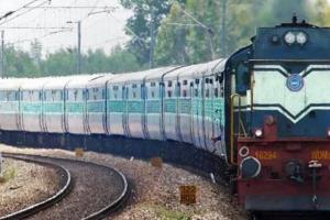  केंद्रीय रेलमंत्री की घोषणा, लखनऊ-प्रयागराज के लिए मेरठ से चलेगी विशेष ट्रेन, हस्तिनापुर में नई रेल लाइन के लिए जल्द शुरू होगा काम