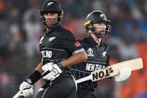 NZ vs SL, World Cup 2023: न्यूजीलैंड ने श्रीलंका को पांच विकेट से हराकर सेमीफाइनल की जिंदा रखी उम्मीद 