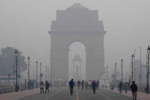 दिल्ली में गंभीर श्रेणी में वायु गुणवत्ता, अधिकतम तापमान 24.4 डिग्री सेल्सियस दर्ज किया गया