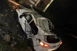 अमरोहा : अतरासी रोड पर दो कारों की भिड़ंत, तीन लोगों की मौत