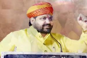 जयपुर: करणी सेना के प्रदेश अध्यक्ष सुखदेव सिंह गोगामेड़ी की हत्या,  बदमाश फरार 