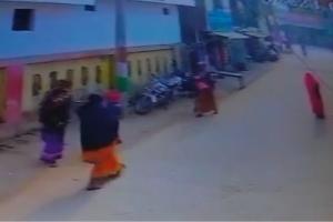 Kanpur News: CHC परिसर से बच्चा गायब, रो-रोकर बेहाल हुई मां, CCTV में पूरी घटना कैद, जांच करने पहुंचें ADCP, देखें- VIDEO