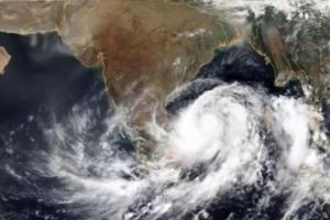 मिचौंग चक्रवाती तूफान 5 दिसंबर को आंध्र तट को करेगा पार, तेज हवा-बारिश का अलर्ट 