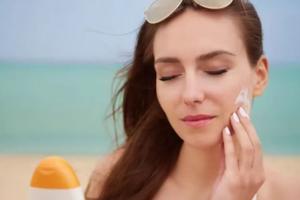 कौन सी सनस्क्रीन सबसे अच्छी है? त्वचा की सुरक्षा पर एक विशेषज्ञ की सलाह 