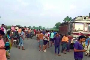 ओडिशा: ट्रक से कुचल कर चार मजदूरों की मौत और एक घायल, सभी सो रहे थे ट्रक के नीचे