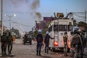 मणिपुर: मोरेह में सुरक्षा बलों और संदिग्ध उग्रवादियों के बीच फिर से गोलीबारी शुरू