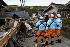 पश्चिमी जापान में विनाशकारी भूकंप के बाद बढ़ी मुश्किलें, बारिश और बर्फबारी से बिगाड़ेंगे हालात 