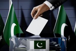 Pakistan: सीनेट ने आठ फरवरी के आम चुनाव में देरी की मांग करने वाला प्रस्ताव किया पारित 