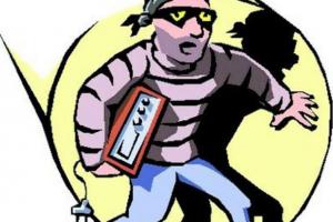 काशीपुर: टावर का केज काटकर बैटरी चोरी कर ले गए चोर
