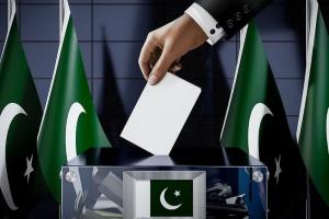 Pakistan Iran Tension : ईरान और पाकिस्तान के बीच तनाव चरम पर, चुनाव आयोग ने कहा- आम चुनाव पर नहीं पड़ेगा कोई असर