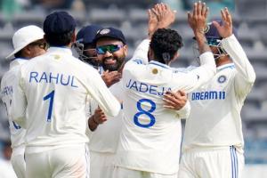 IND vs ENG : हैदराबाद टेस्ट में टीम इंड‍िया के स्प‍िनर्स ने 'बैजबॉल' की उड़ाई धज्जियां, इंग्लैंड की पहली पारी 246 पर सिमटी