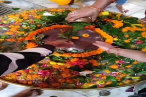 संतकबीरनगर: मगहर में कबीर दास और तामेश्वरनाथ में भगवान शिव को चढ़ेगी आस्था की खिचड़ी