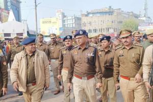 Kanpur News: टाटमिल बस अड्डा हटाने के लिए पुलिस करेगी पत्राचार... घंटाघर चौराहे का कमिश्नर ने किया निरीक्षण, सुधार के निर्देश दिए...