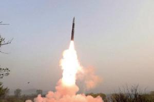 उत्तर कोरिया ने ठोस ईंधन चालित हाइपरसोनिक मिसाइल के परीक्षण का किया दावा 