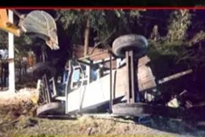  जौनपुर में भीषण हादसा: रोडवेज बस और ट्रैक्‍टर की टक्‍कर में छह श्रमिकों की मौत, दो गंभीर