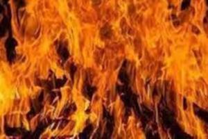 हरदोई: जिला पंचायत अध्यक्ष के घर लगी आग, दमकल कर्मियों ने पाया काबू