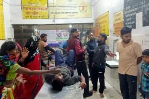 सुलतानपुर: युवती से छेड़छाड़ पर चले चाकू और गंडासे, दो युवकों की हत्या, आठ घायल