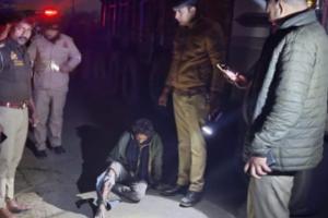 Etawah News: पुलिस-बदमाशों के बीच मुठभेड़…एक के पैर में लगी गोली, एक अन्य गिरफ्तार, तीन फरार