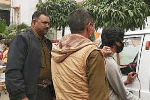 Kanpur: हैलट अस्पताल में एक्सरे के दौरान ही पुलिसकर्मियों को चकमा देकर भागा कैदी... ऐसे पकड़ा गया