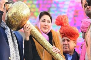 पाकिस्तान में नए युग का आगाज, पंजाब प्रांत में पहली महिला मुख्यमंत्री होंगी Maryam Nawa‍z