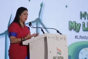 केरल: केंद्रीय मंत्री मीनाक्षी लेखी ने 'भारत माता की जय' ना बोलने पर लिया दर्शकों को आड़े हाथ 