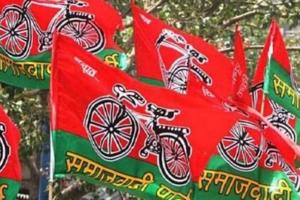 Kanpur: बूथों की तैयारी में कांग्रेस को पछाड़ सपा निकली आगे, कार्यकर्ता लगाएंगे लालटोपी; देंगे गठबंधन को समर्थन...