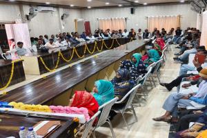 बाराबंकी: क्षेत्र पंचायत की बैठक में दो करोड़ की विकास योजनाओं पर लगी मुहर!, आय-व्यय का पेश किया गया ब्योरा