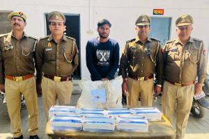 फिरोजाबाद: अवैध तमंचा फैक्ट्री का भंडाफोड़, एक आरोपी गिरफ्तार