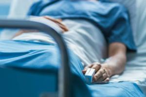 Kanpur: उर्सला हॉस्पिटल में बढ़े 11 गुना बेड; फिर भी ओपीडी में लग रहा मरीजों का मेला