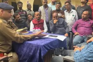 Kanpur News: गृहकर की जबरन वसूली पर व्यापारियों का हंगामा...कलक्टरगंज थाने पहुंचकर जताई नाराजगी