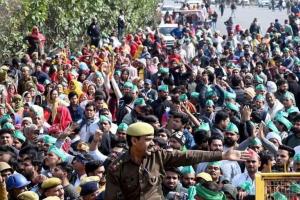 Farmers Protest: किसानों के मार्च को लेकर अंबाला के शंभू में पंजाब-हरियाणा सीमा सील  