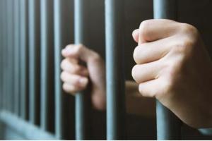 मथुरा: नाबालिग से छेड़छाड़ के आरोपी को उम्रकैद, 32 हजार का जुर्माना