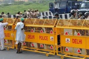 Farmers Protest: किसानों के प्रस्तावित मार्च के मद्देनजर दिल्ली की सीमाओं पर सुरक्षा कड़ी, यातायात पाबंदियां लागू