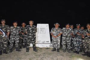 श्रावस्ती: महानिरीक्षक ने भारत-नेपाल सीमा का दौरा कर लिया सुरक्षा का जायजा