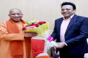 UP news: केंद्रीय चुनाव आयोग ने गृह सचिव संजय प्रसाद को हटाया 