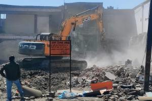 अकबर नगर: न्यायालय की अनुमति के बाद एलडीए तोड़ेगा दुकानें और मकान