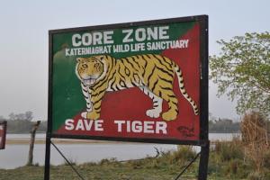 बहराइच: ऐसे तो घटती चली जायेगी कतर्नियाघाट में बाघ और तेंदुओं की संख्या