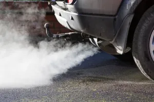 देहरादून: जहरीला धुआं उगलने वाले सभी पुराने डीजल वाहन होंगे बंद