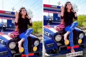 Auraiya: पुलिस जीप के ऊपर बैठी युवती...बता मुझको सनम मेरे...तुझे कैसी मैं लगती हूॅं, गाने पर लगाए ठुमके, देखें- VIDEO