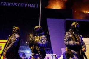 Moscow concert attack : मॉस्को में समारोह स्थल पर हमले में अब तक 93 लोगों की मौत, 11 हिरासत में