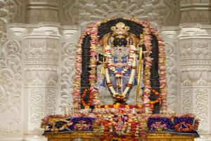 Ram Navami Ayodhya : श्रीरामलला को लगेगा विशेष व्यंजनों का भोग,भव्य और दिव्य होगा जन्मोत्सव