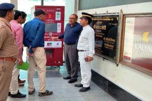 अयोध्या: रेल यात्रियों को समुचित व्यवस्थाएं देने की हिदायत दे गए एडीआरएम