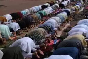 Eid 2024: जौनपुर में शिया समुदाय के लोगों ने ईद उल फितर की नमाज अदा की
