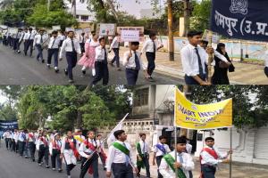 रामपुर : स्कूली छात्रों ने निकाली मतदाता जागरूकता रैली, लोगों से की मतदान करने की अपील