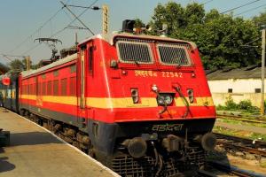 ट्रेनों में घटी वेटिंग लखनऊ से मुम्बई,दिल्ली जाने वाले यात्रियों को मिलेगी कन्फर्म बर्थ
